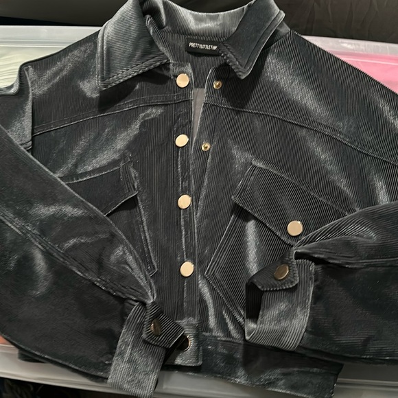 Jackets & Blazers - Short coat
